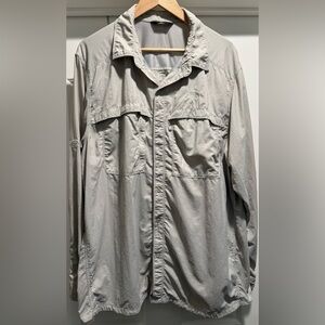🏔️ The North Face Lightweight Vented Ripstop Button-Up Shirt – Men’s XL